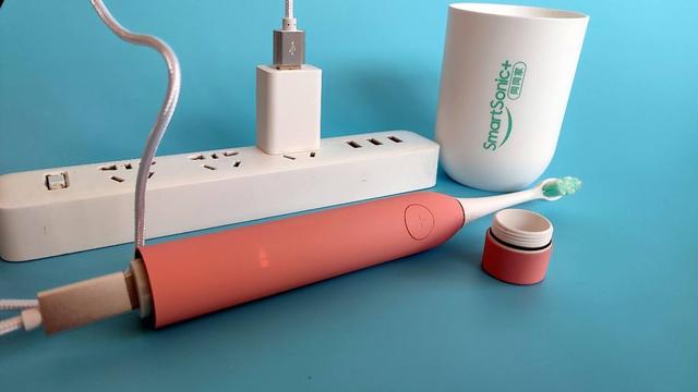 电动牙刷怎么充电，各种电动牙刷的充电方式