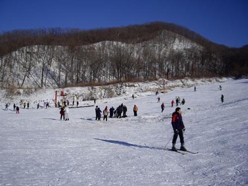 吉林滑雪场一览表，吉林4家滑雪旅游度假地获“国家级”授牌→