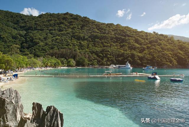 多米尼加周边有哪些国家，多米尼加共和国