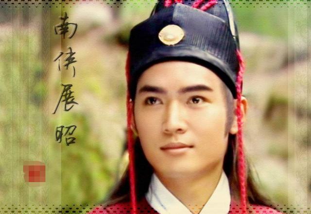 近几年穿古装最帅的男明星图，他现代样貌平平