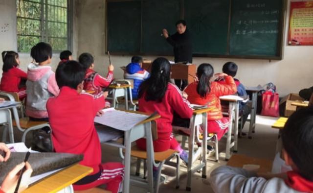 农村支教老师的真实生活，支教老师的“快乐生活”