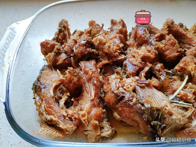 老字号酥鱼的正宗做法，在郑州吃酥鱼得排队