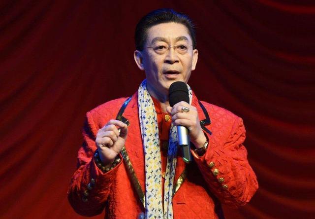 最耍大牌的5位明星，人前大明星人后