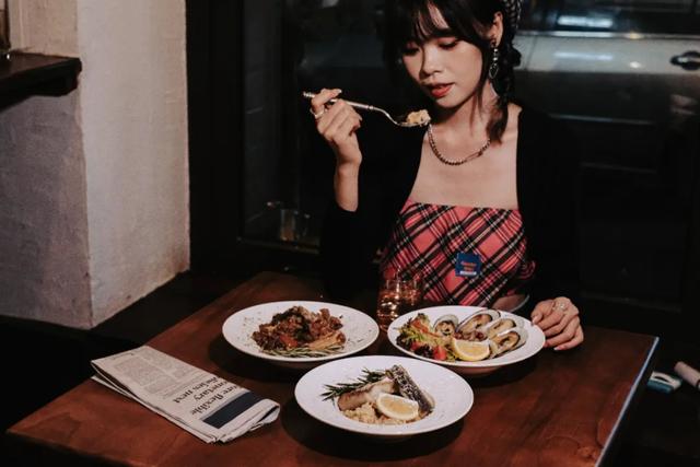 土溪镇特色餐饮有哪些品种，洛溪新开社区餐吧