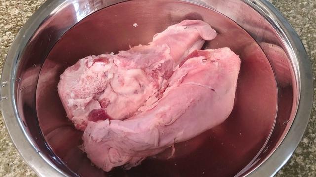 卤猪舌做法教程，学会了这道超美有颜值的