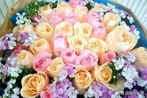 情人节送男友什么礼物今天2.14情人节，214漂亮玫瑰送给群里每位朋友~醉倒一批