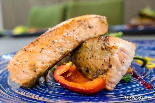 鹅肝为什么被称为世界顶级美食，三大珍馐之一鹅肝