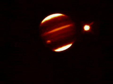 木星和地球的质量体积比较，木星有多可怕体积是地球1318倍