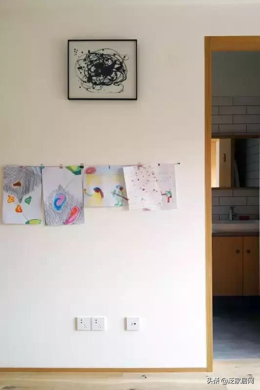 挂画怎么挂墙上最好，聪明人的挂画方式