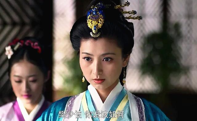 鞠婧祎多少岁了，鞠婧祎家族简历（借吴昕关晓彤科学分析）