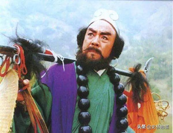 鲁智深的武器和沙僧的武器一样吗，原著里的大铁棍为何会变成月牙铲