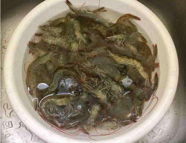 清水虾煮几分钟，虾煮几分钟肉嫩甜