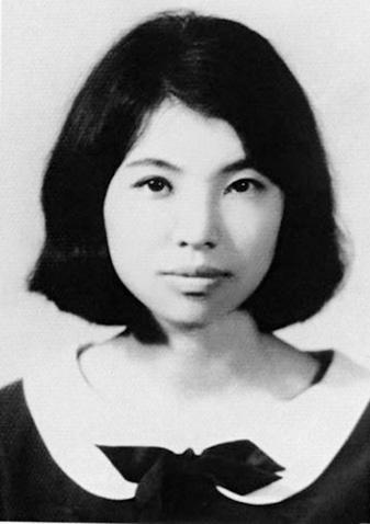 三毛的一生经历充斥着艰难，［人物］作家三毛坎坷又奇幻的一生