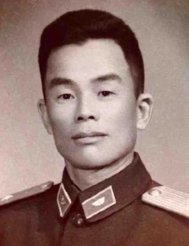 120师为啥是3个师里面人数最少的，八路军的三个师