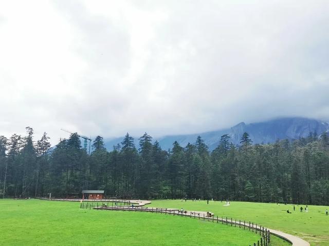 玉龙雪山几月份去最好，几月去丽江玉龙雪山最佳（玉龙雪山旅游攻略路线）