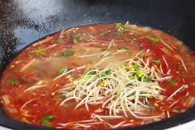 四川凉拌麻辣肉做法，四川地区的麻辣滑肉