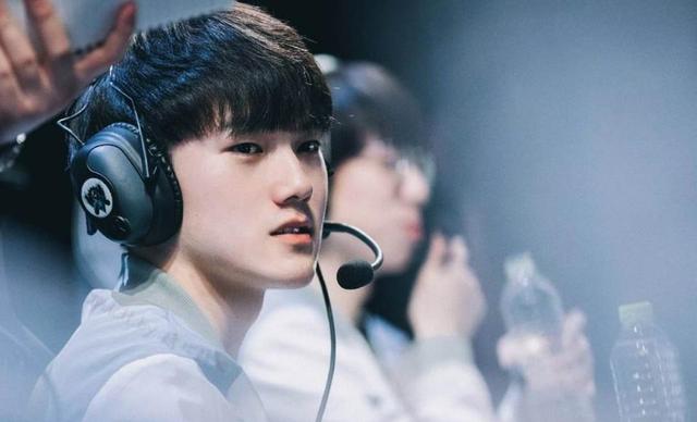 盘点英雄联盟职业选手颜值最高且实力并存的几个人