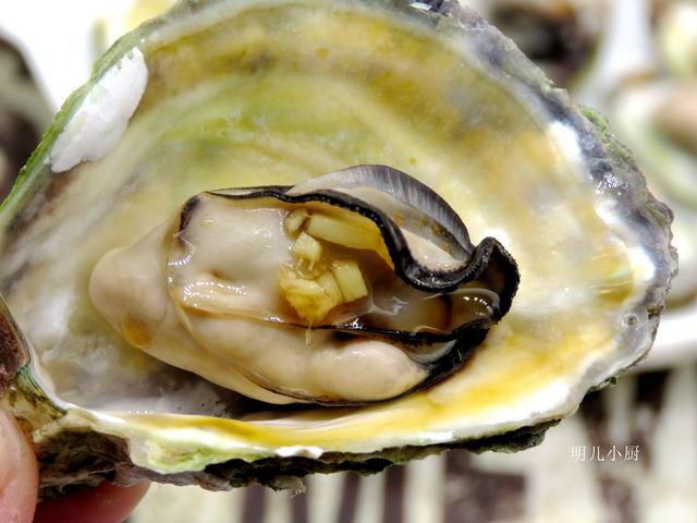 生蚝蒸多久能熟，蒸生蚝时千万别用错水（清蒸生蚝几分钟最好）