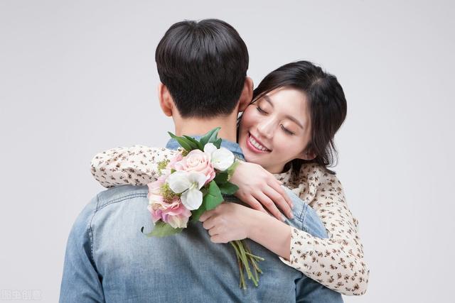 夫妻之间该怎么相处，夫妻之间如何做到最好的相处（夫妻之间相处之道）