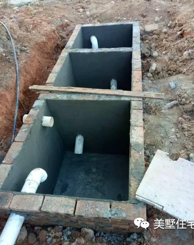 农村民房怎样建化粪池，农村砖砌三格式化粪池