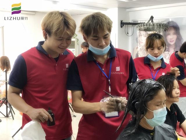 发廊染膏怎么调，涂抹染膏的技巧