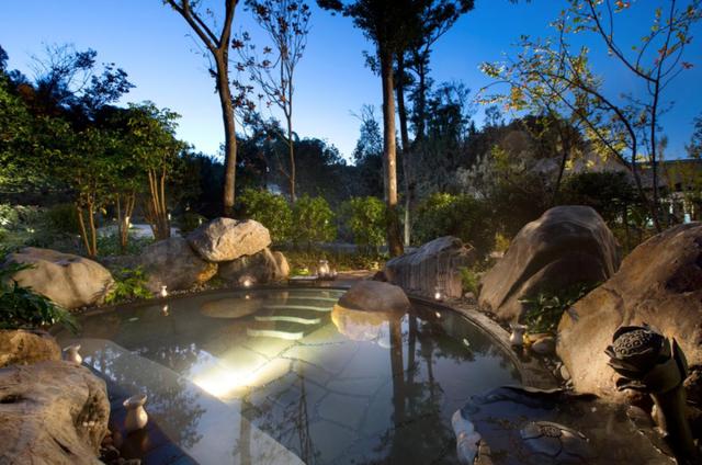 腾冲哪里的温泉比较好泡，想在国内舒服泡温泉