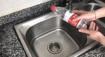 下水道疏通神器，疏通下水道神器小妙招（下水管道疏通工具有哪些）
