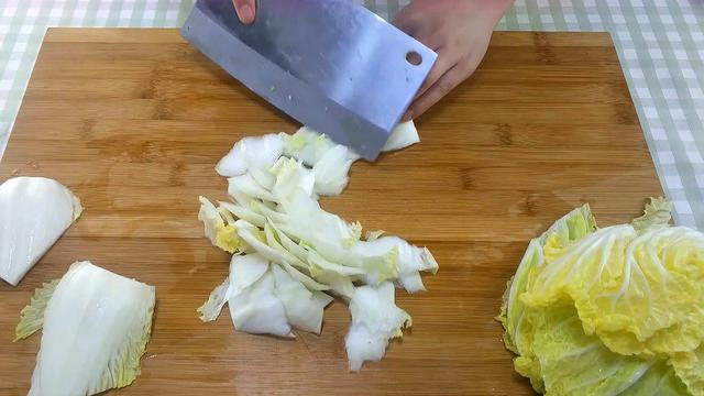 白菜怎么做才好吃，白菜怎么做好吃最简单做法（大白菜的6种家常做法）