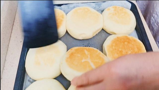 乳山正宗喜饼做法，自制乳山喜饼不加一滴水