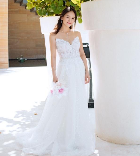 明道陈乔恩婚纱照，陈乔恩唯美婚纱写真曝光