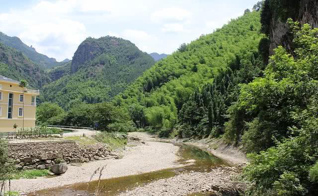台州神仙居风景区简介概况，浙江台州的神仙居