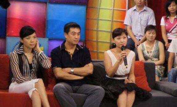 张嘉译真的是敬业的老戏骨，张嘉译艳福不浅