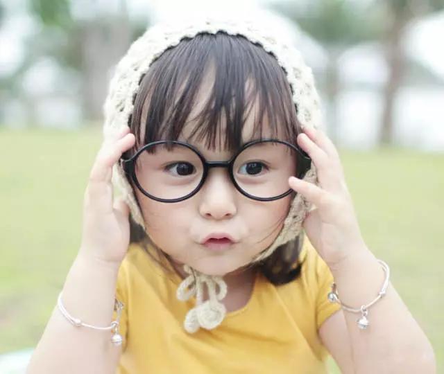 刘楚恬一家三口，小芈月刘楚恬人气不输孙俪