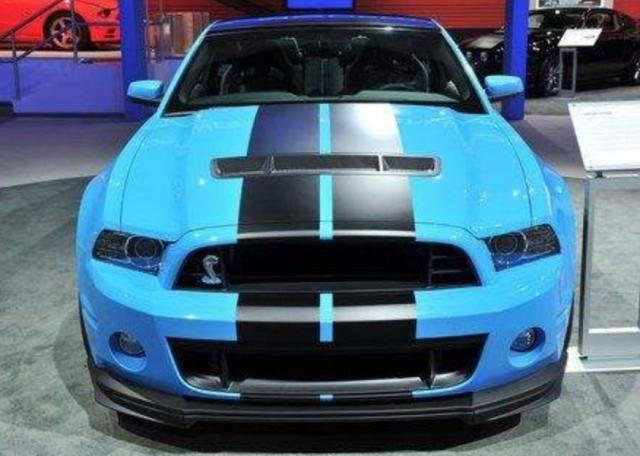 美国眼镜蛇跑车，纯电眼镜蛇Shelby