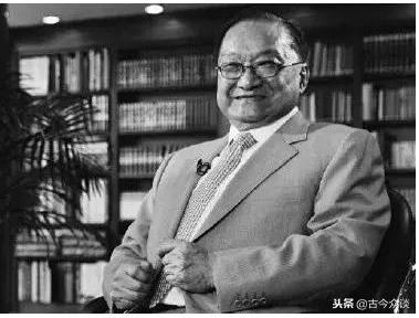 金庸以徐志摩为原型，金庸先生的亲族关系网