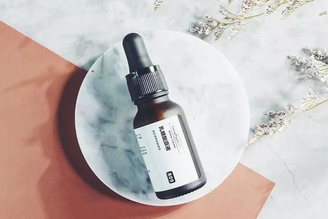 精华液的使用方法，精华液的正确使用方法 步骤