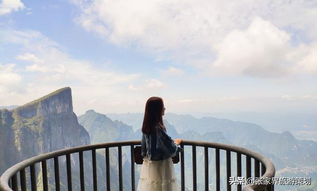 张家界旅游几月份去好，去张家界几月份旅游最好时间（张家界旅游什么时候去最好）