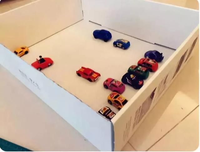 纸箱手工制作大全，纸箱手工制作大全环创（用纸箱就能做的5个桌面小游戏）