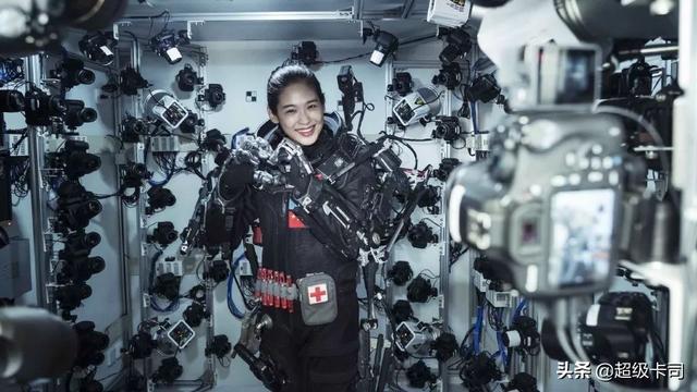 韩朵朵的扮演者，上映前被质疑会拖垮电影（流浪地球电影里面人物）