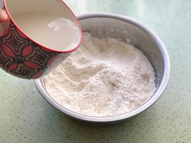披萨饼的制作方法，披萨饼的4种做法你学会了吗
