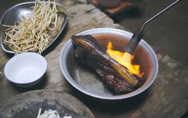 腊肉跟什么炒好吃，腊肉一般和什么炒好吃