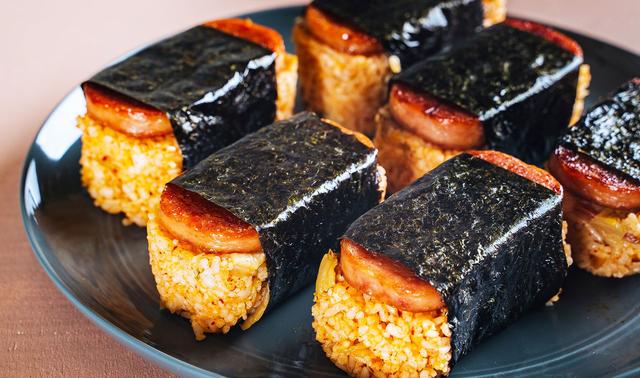 世界名牌黄金首饰，盘点世界上的各种奢侈黄金美食