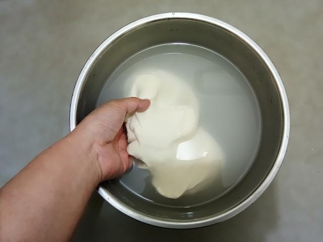 电饼铛做凉皮最简单的做法，在家用电饼铛做凉皮怎么做（电饼铛做凉皮的正确做法）