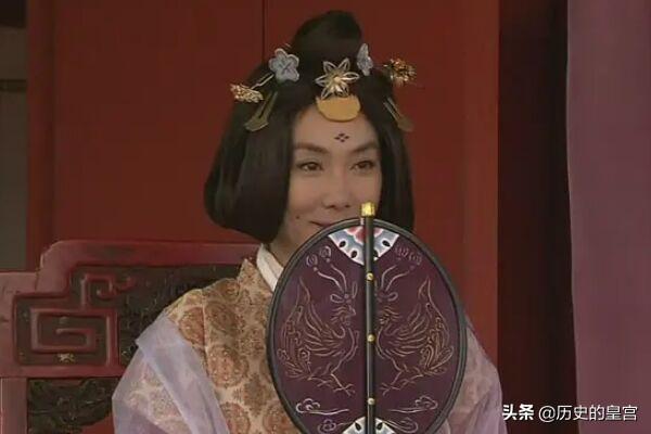 日本八位女天皇，日本第六位女天皇