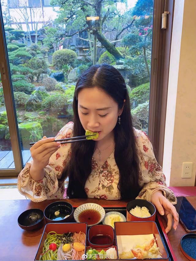 32岁的凤姐现状，和凤姐的“风花雪夜”