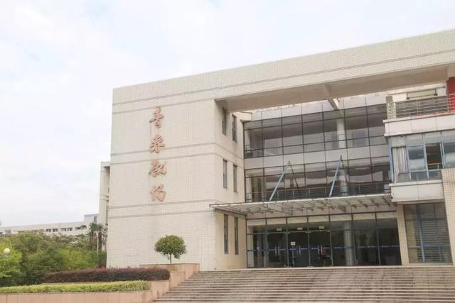 仙林大学生活动中心，聚集高校戏剧社团