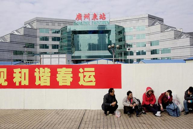 青岛高铁站有哪些车次，青岛西站最新时刻表