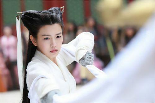 小龙女是谁演的，小龙女都有谁演过（金庸剧4位最美小龙女）