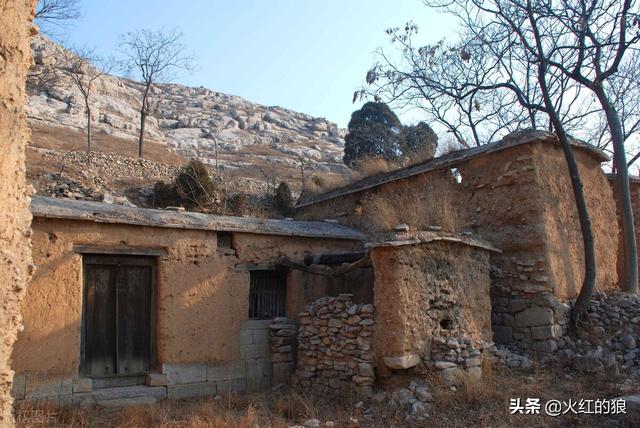 为什么老话说一人不能进庙呢，农村一人不进庙