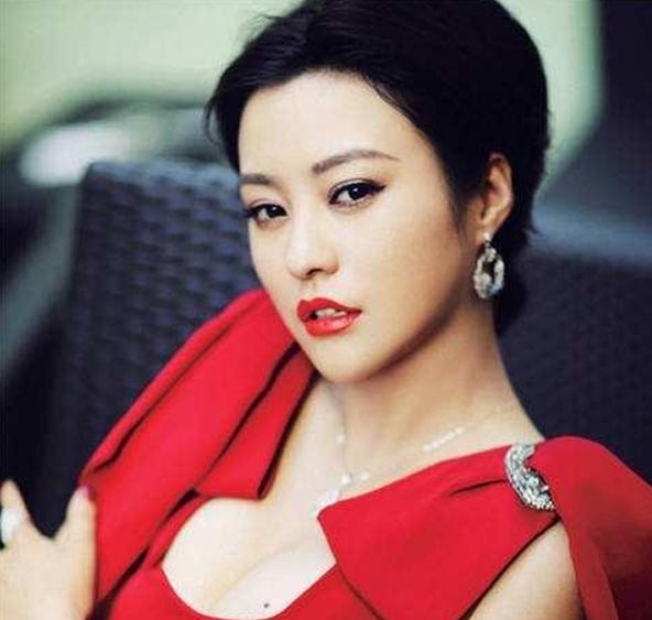 演技好却得奖少，郝蕾的演技